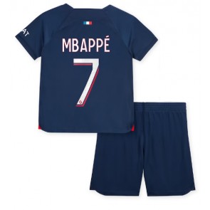 Paris Saint-Germain Kylian Mbappe #7 Koszulka Podstawowych Dziecięca 2023-24 Krótki Rękaw (+ Krótkie spodenki)